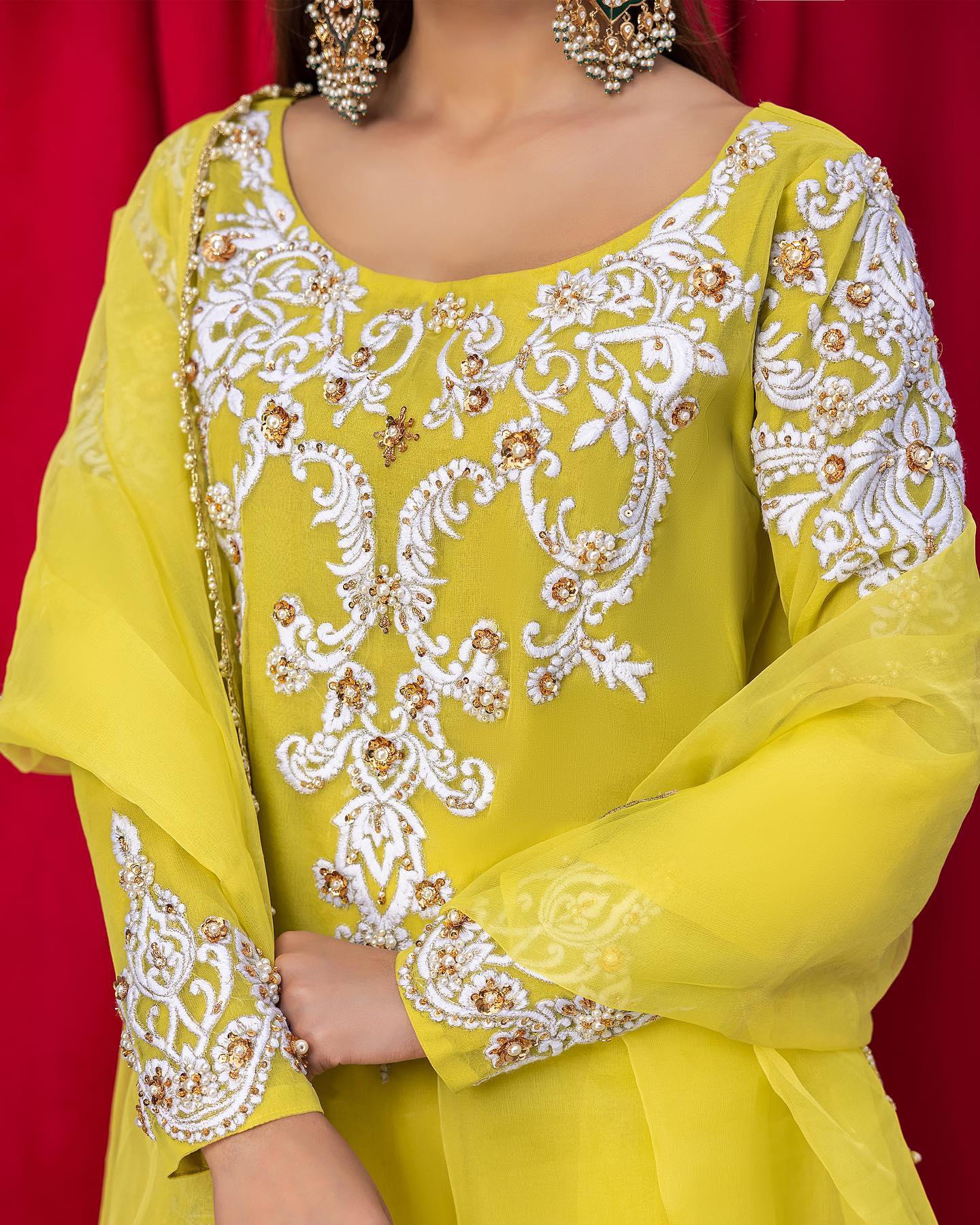 Tasawwur Neon