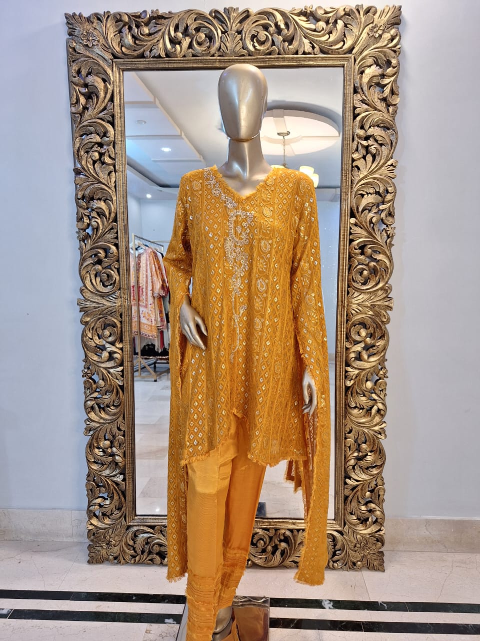 Yellow Chiken Kari | RTW