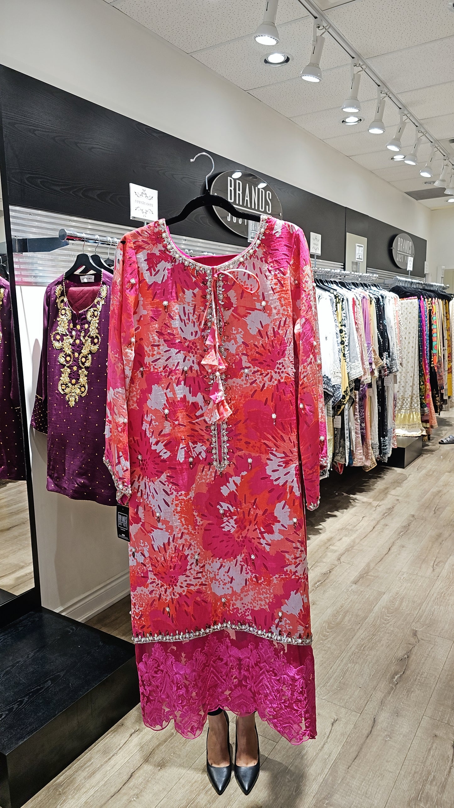 Pink Brochia | RTW