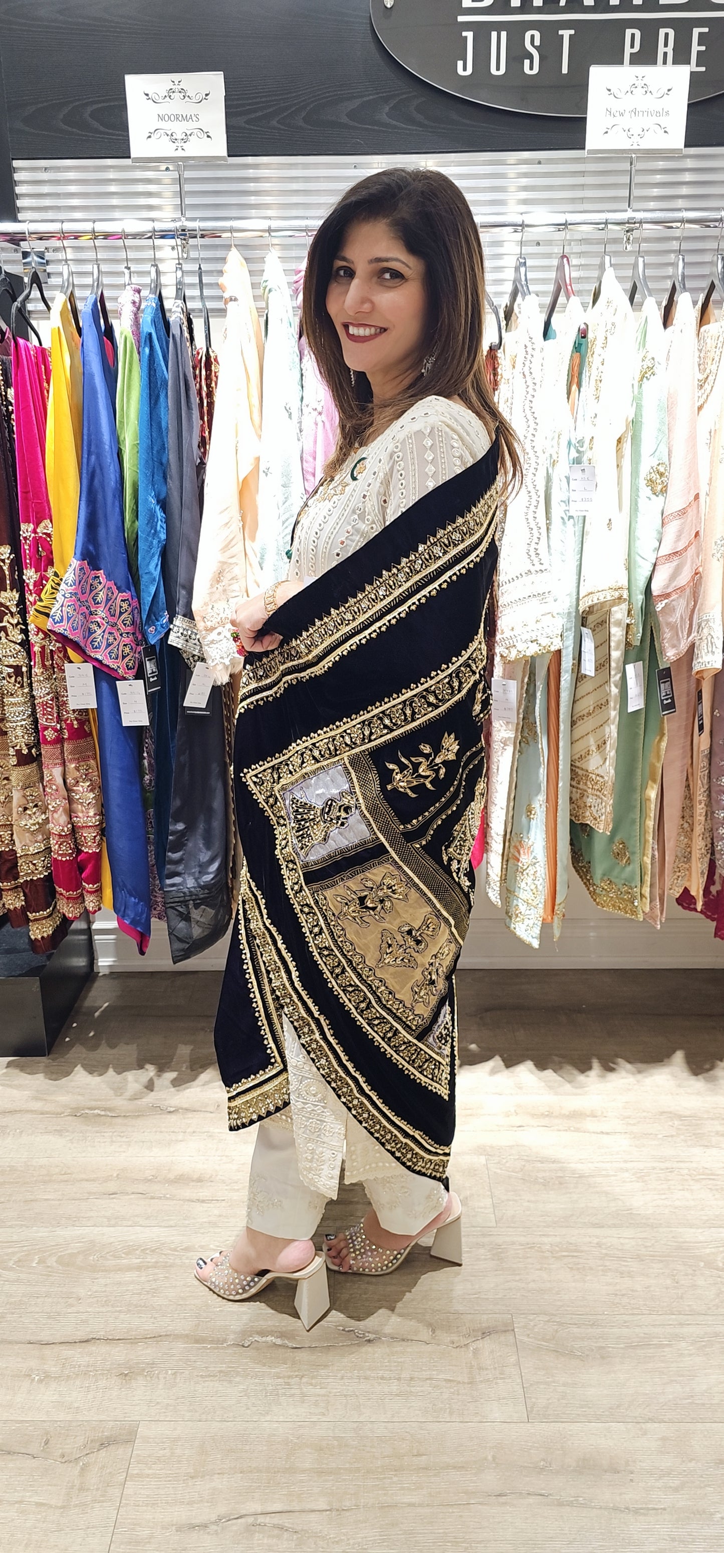 Dark Purple Velvet Rajasthani Shawl