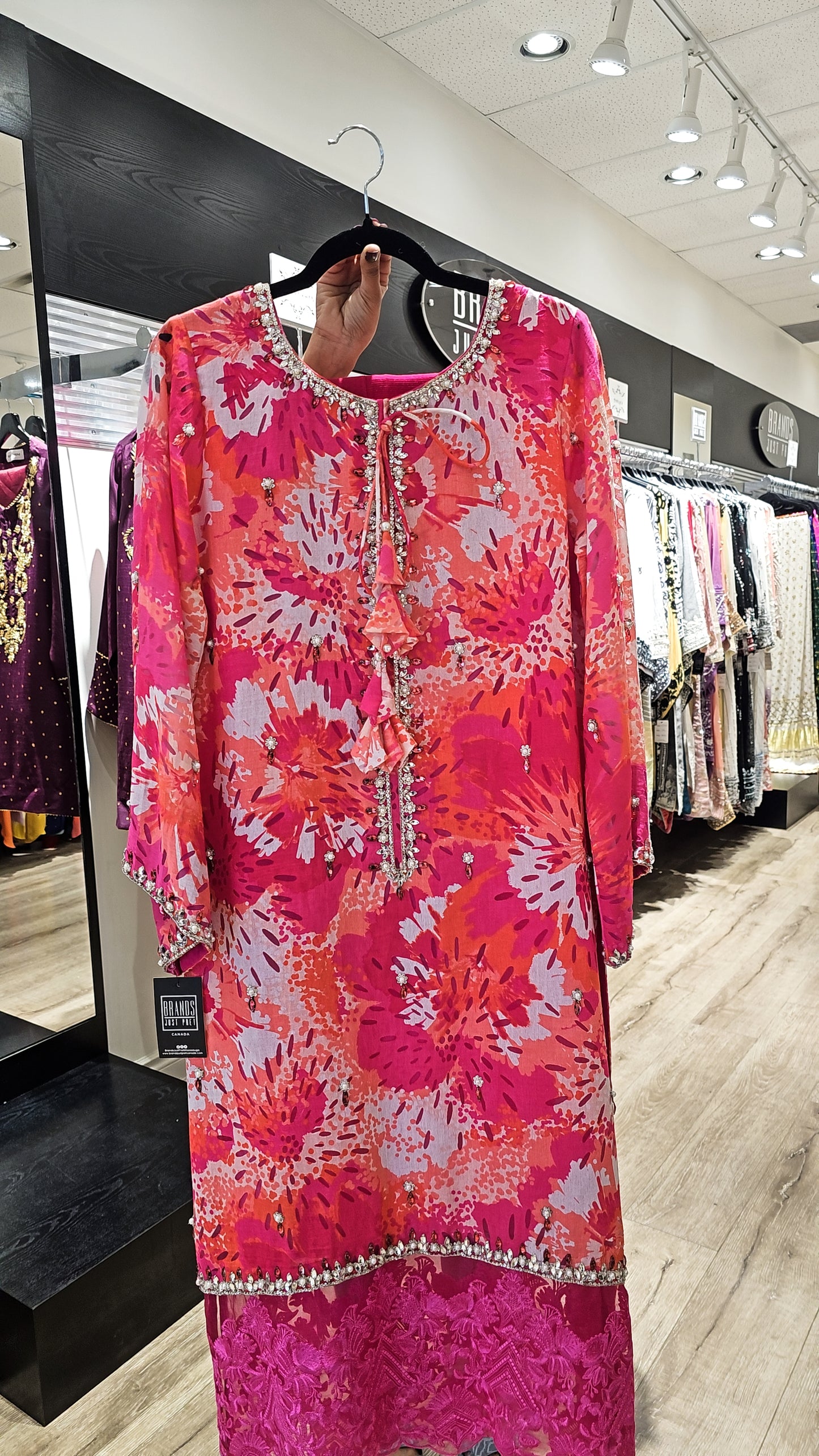 Pink Brochia | RTW