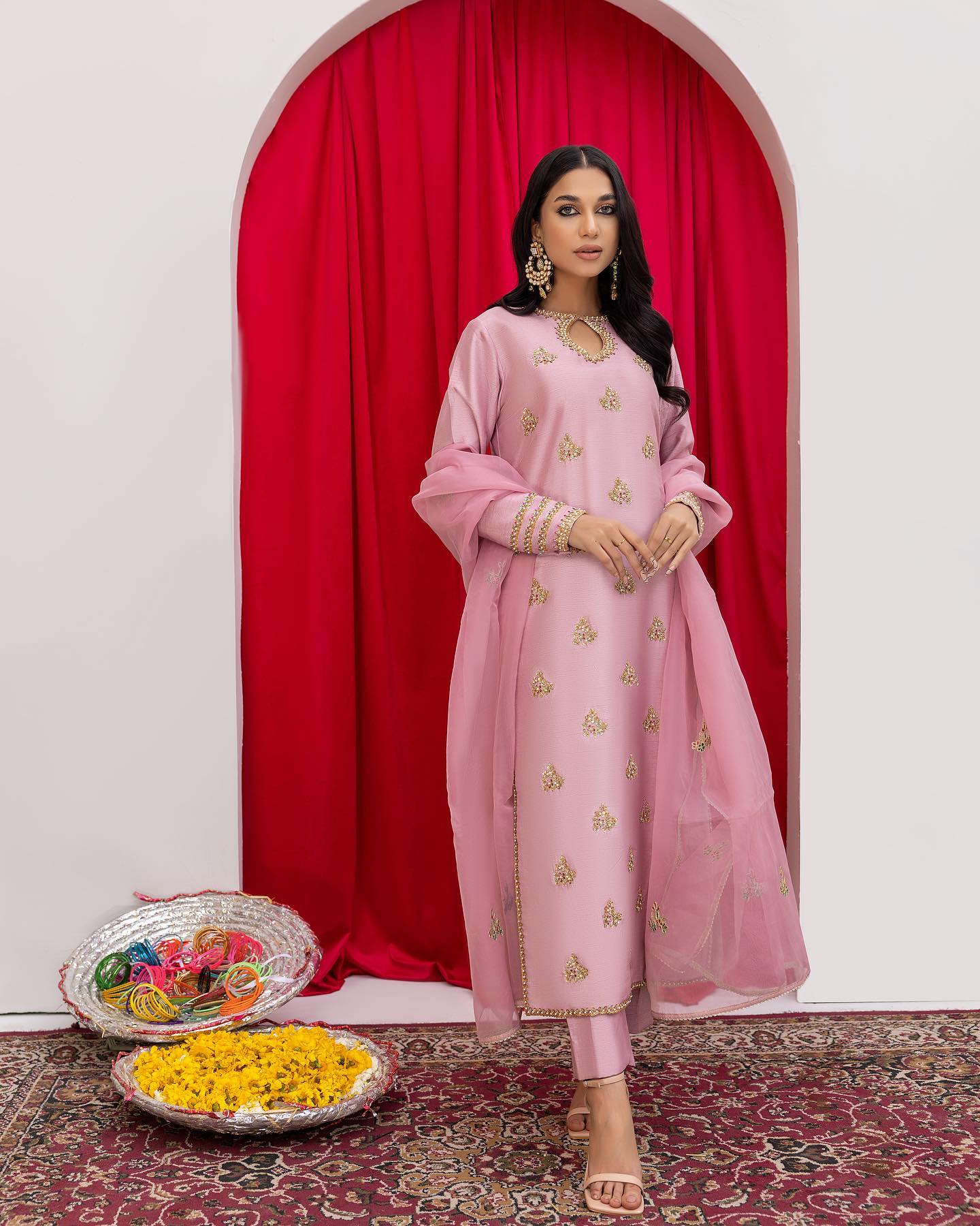 Tasawur - Pink