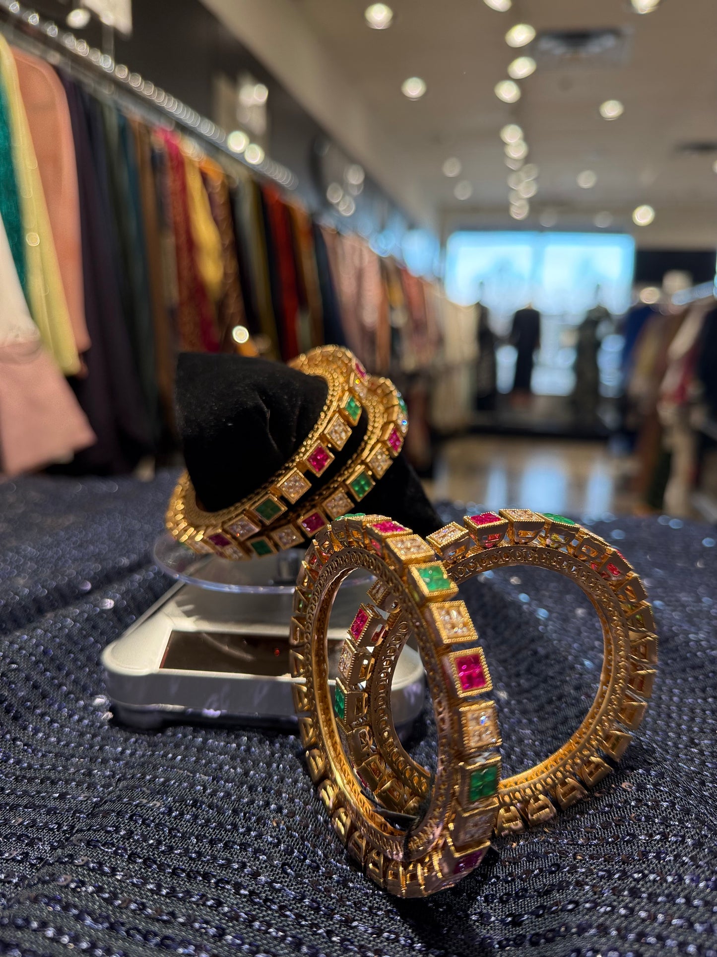 Elegant Gold-Tone Kundan Bangles – Multi-Stone Beauty