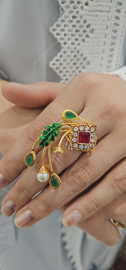 Gold Green Ruby Ring