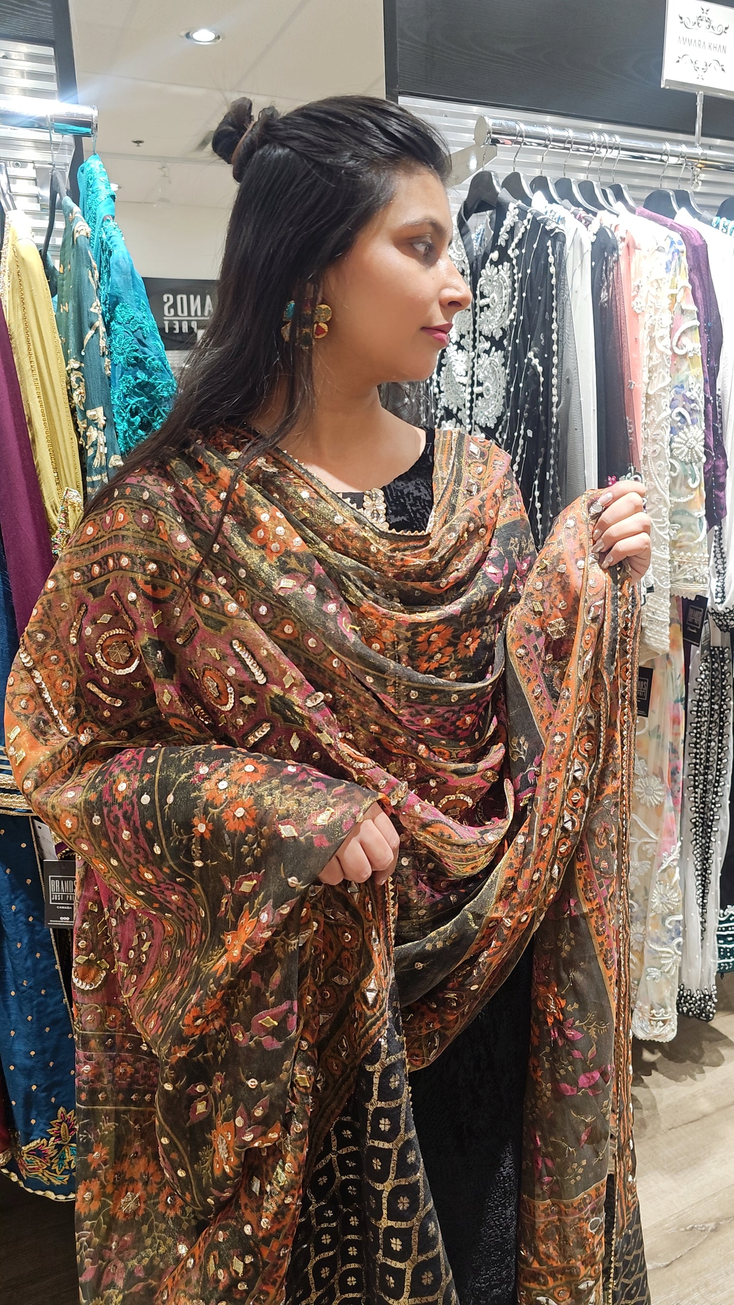 H Black Missouri Silk Dupatta