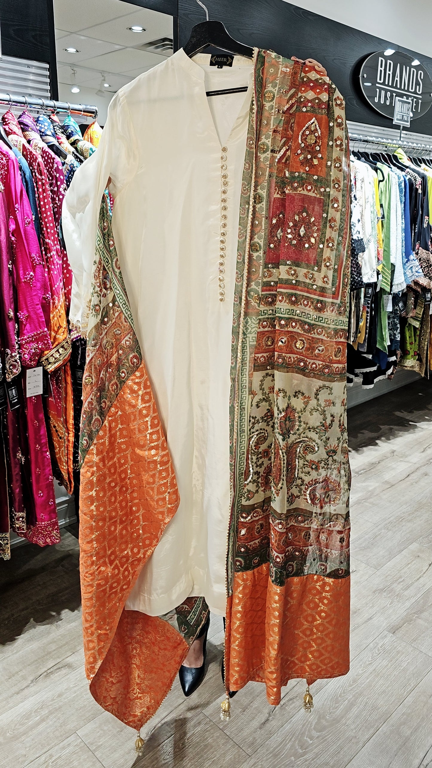 Elegant Ivory Kurta Set with Printed Dupatta