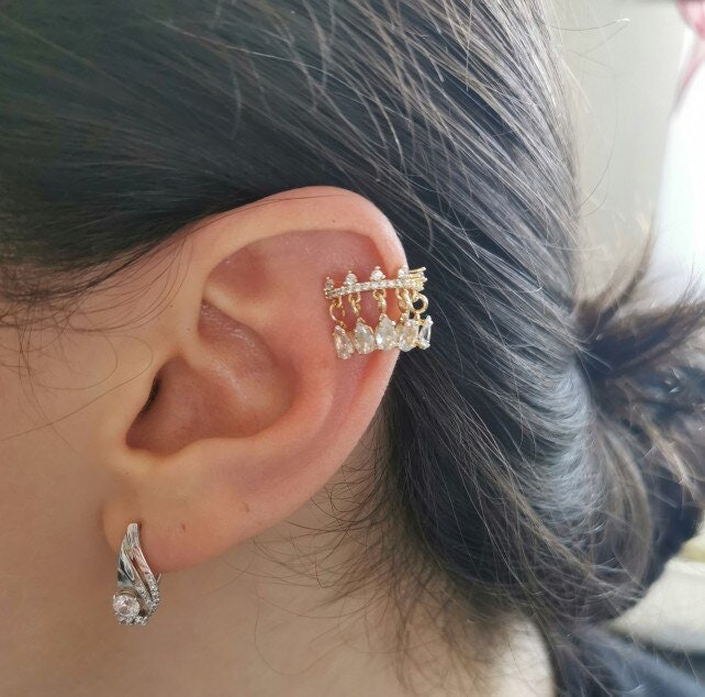 Geometric Temperament CZ Ear Clip Jewelry for Women Golden Delicate Cubic Zirconia Non-Piercing Ear Bone