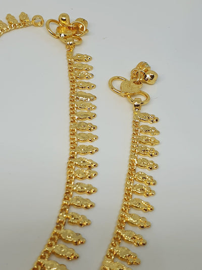 A Pair of Leaf Style Gold Plated Anklet Payal Rajasthan ethnic anklet from India belly dance jewellery