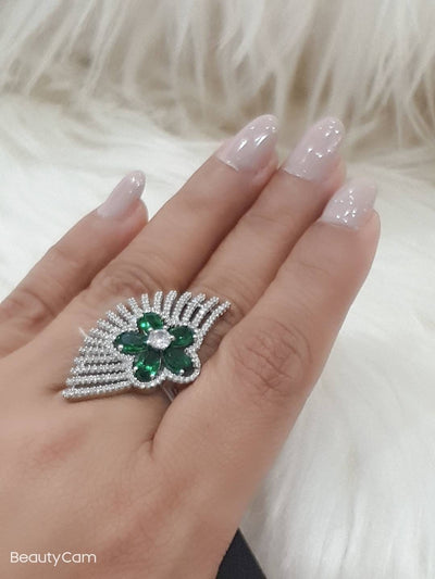 Emerald Green Ring with Silver Zirconia Finger Ring