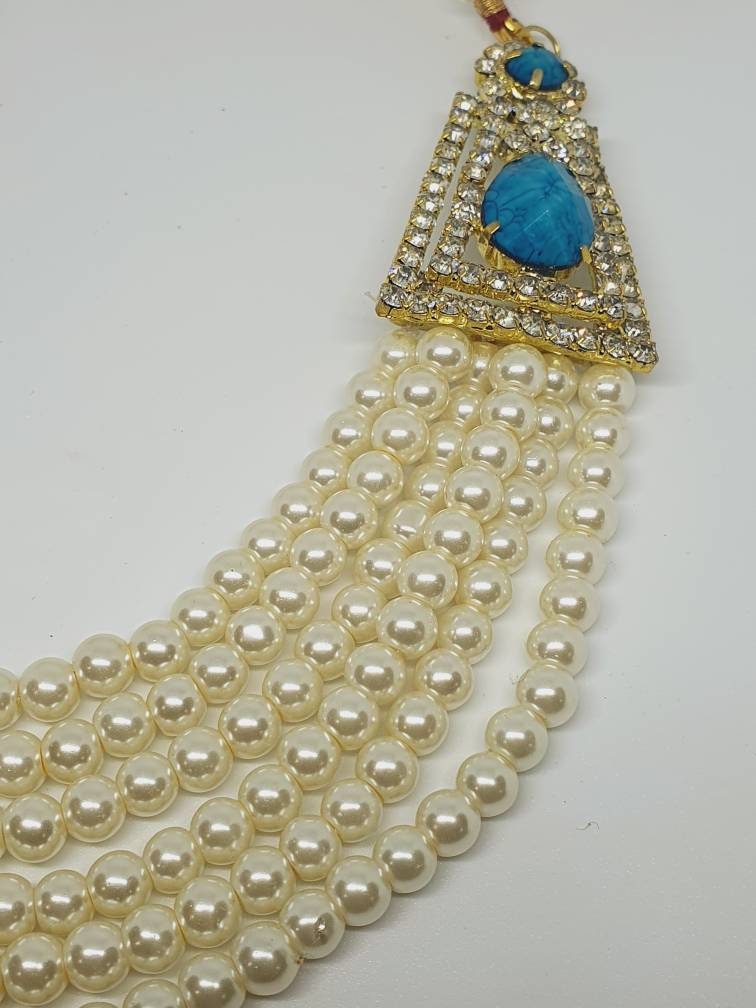 White Pearl Necklace with Blue Feroza Stone