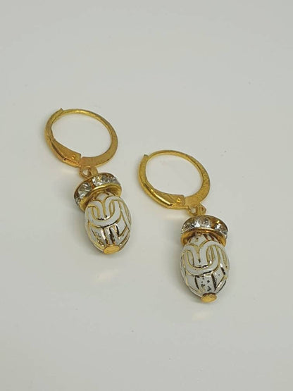 White Printed Bead Nose Ring Rose or Yellow gold nose ring, Cartilage, Tragus Helix Nose Ring Small Tiny Seamless Little Sleeper